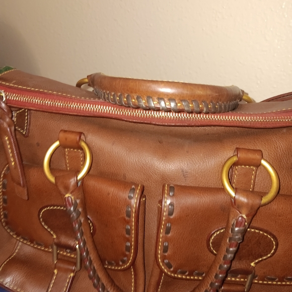 Dooney Bourke Florentine double pocket satchel chestnut with flaw on bottom - Picture 3 of 16